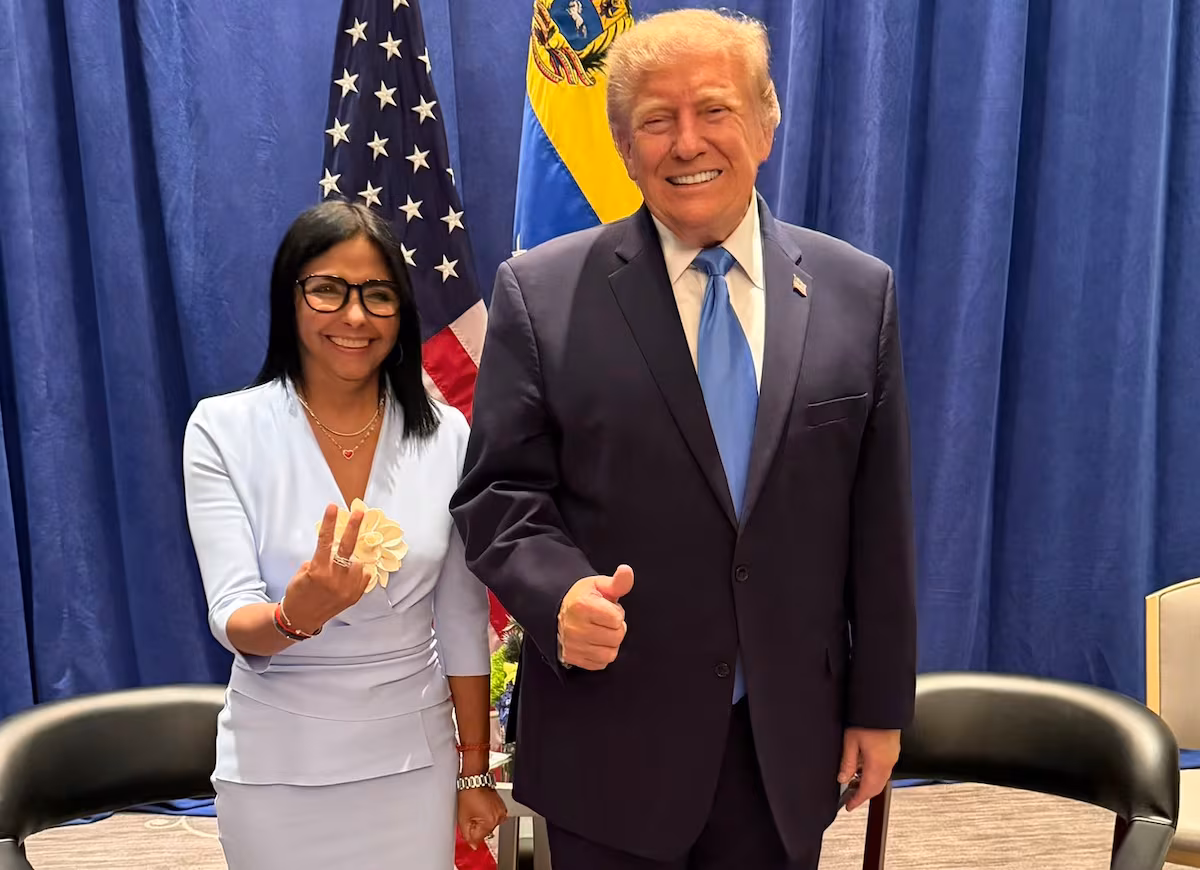 TRUMP Y DELCY RODRÍGUEZ SE REÚNEN EN NUEVA YORK DURANTE ASAMBLEA DE LA ONU